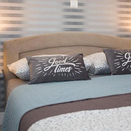 Apartman Ruža Makarska Bagian luar foto