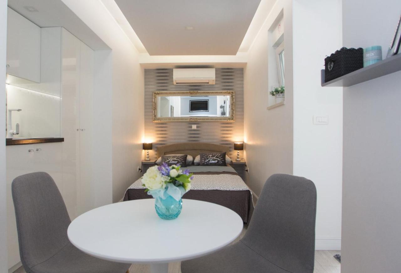 Apartman Ruža Makarska Bagian luar foto