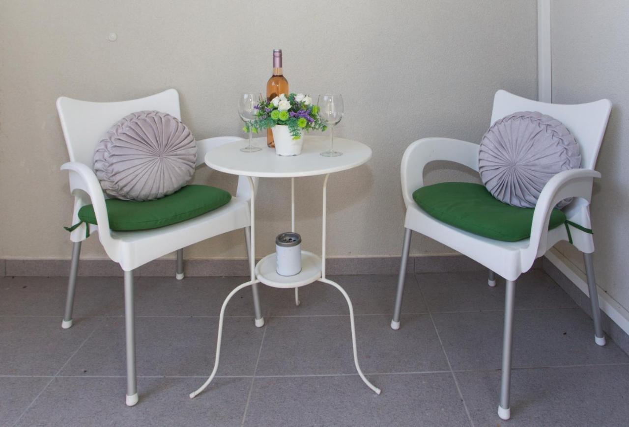 Apartman Ruža Makarska Bagian luar foto