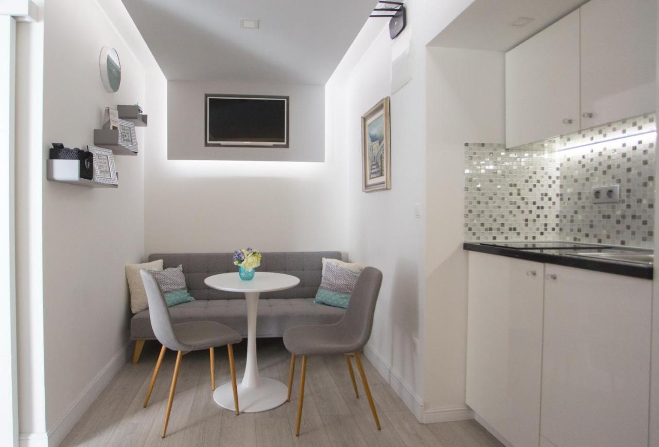 Apartman Ruža Makarska Bagian luar foto