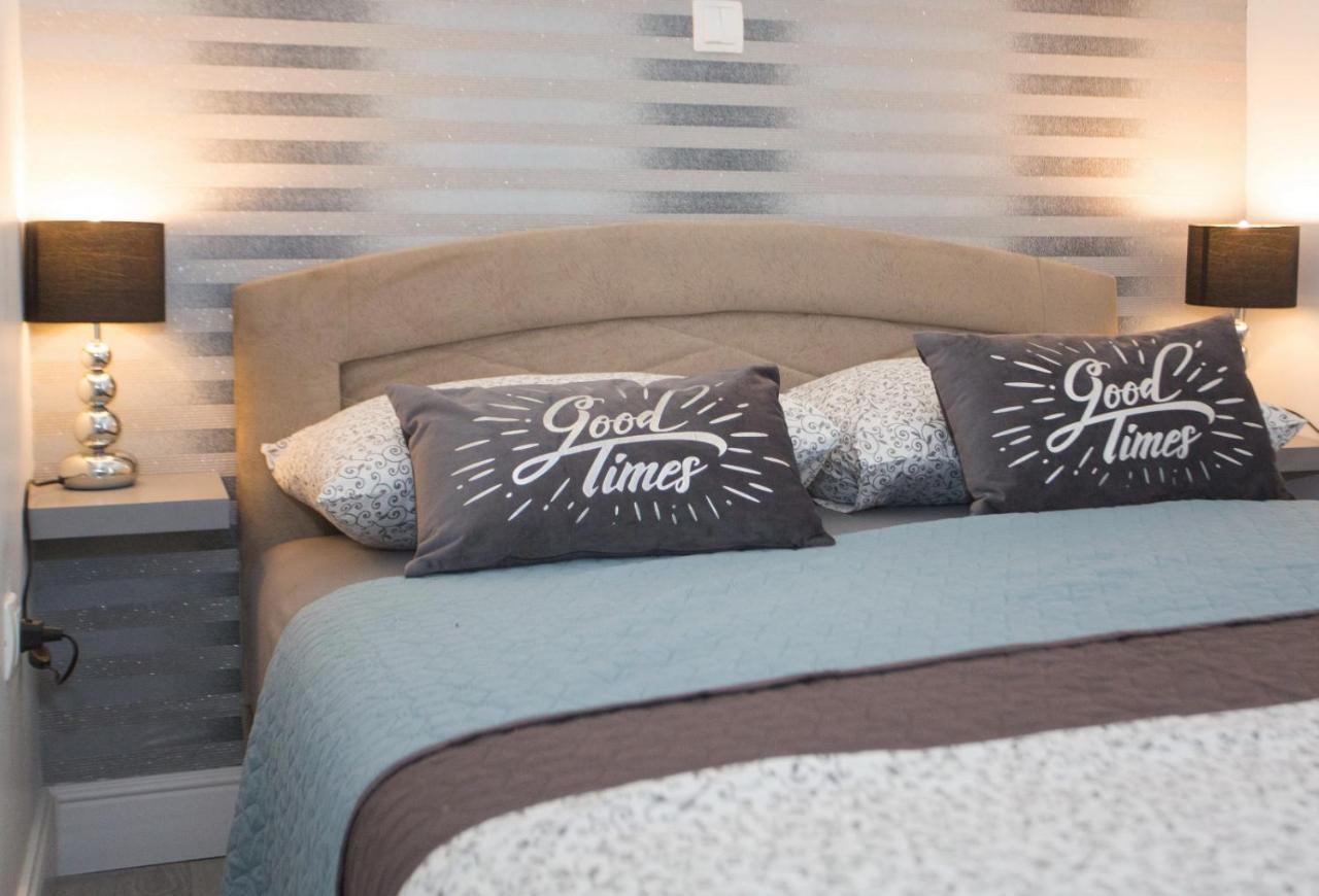 Apartman Ruža Makarska Bagian luar foto