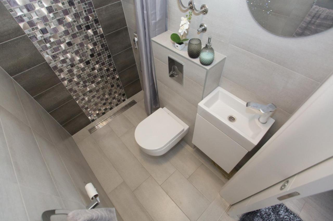 Apartman Ruža Makarska Bagian luar foto