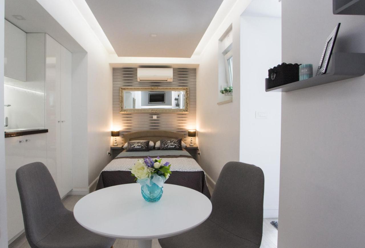 Apartman Ruža Makarska Bagian luar foto